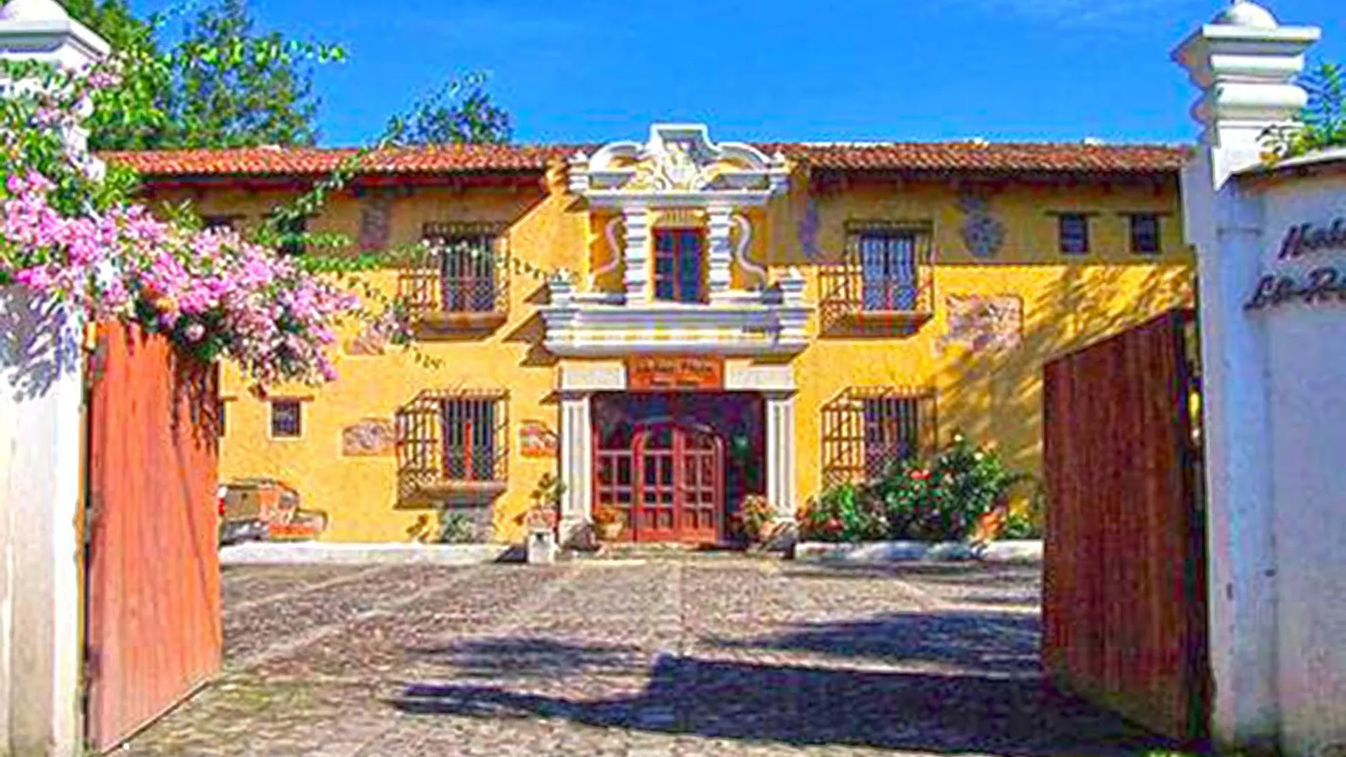 Hotel Real Plaza Antigua