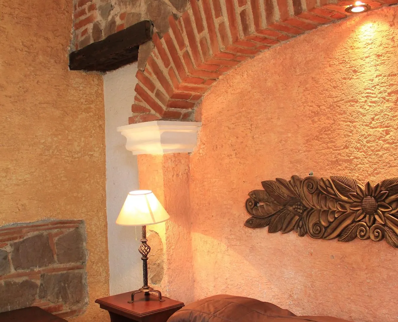 Hotel Real Plaza Antigua 4*,  Guatemala