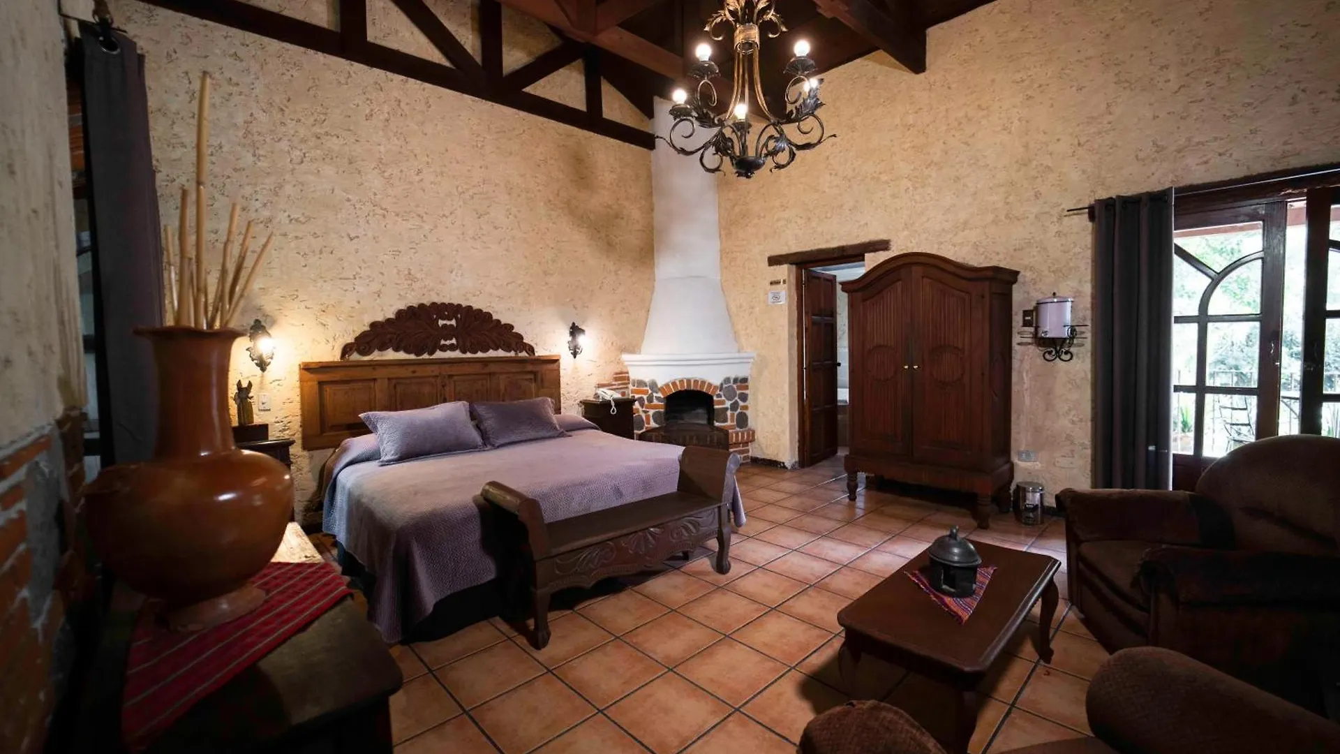 Hotel Real Plaza Antigua