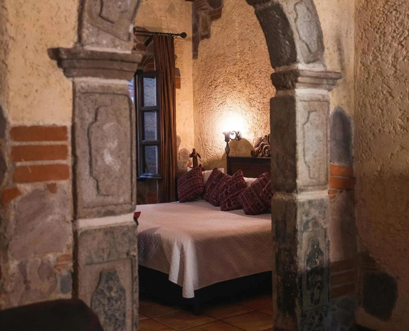 Hotel Real Plaza Antigua