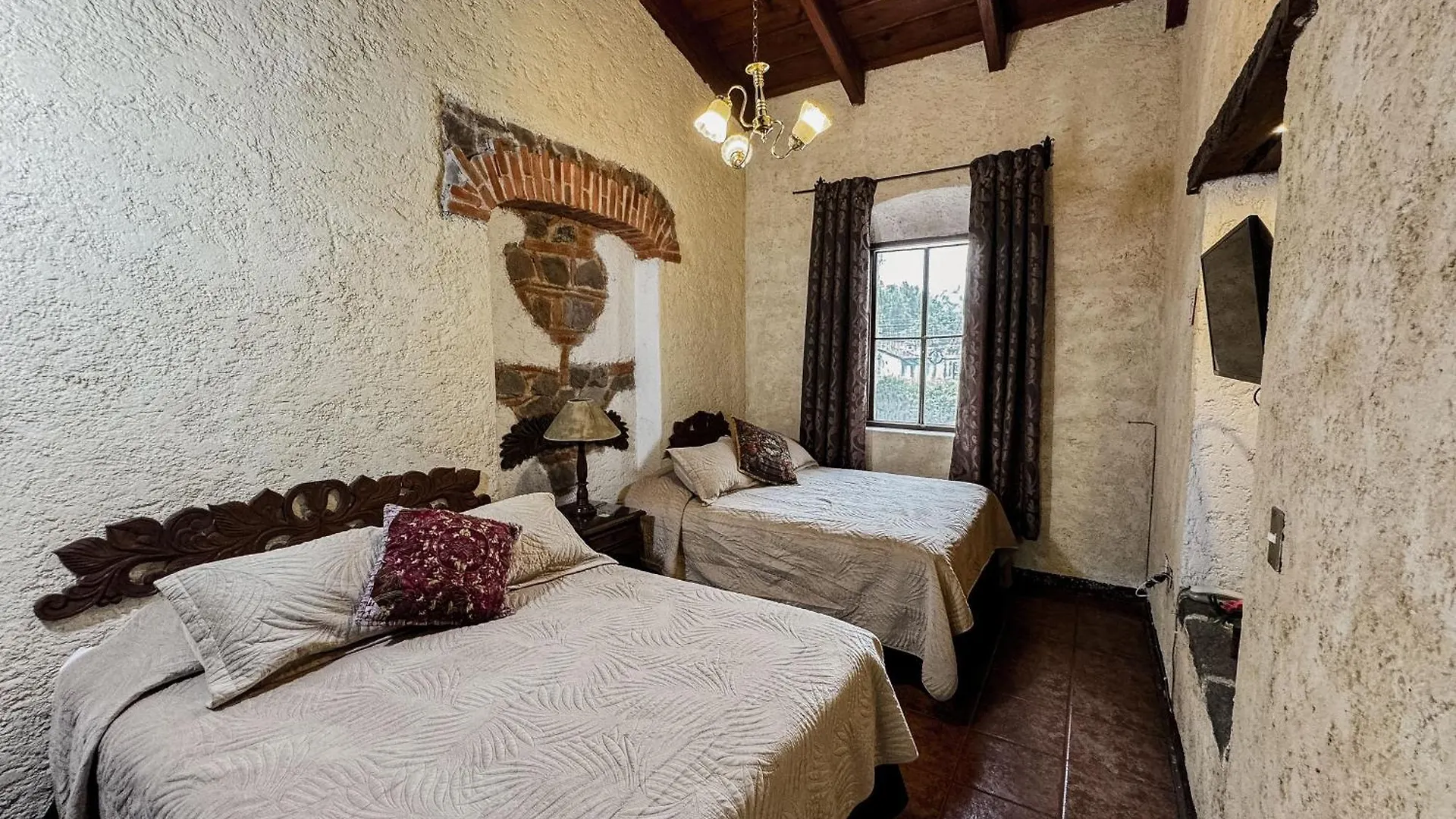 Hotel Real Plaza Antigua