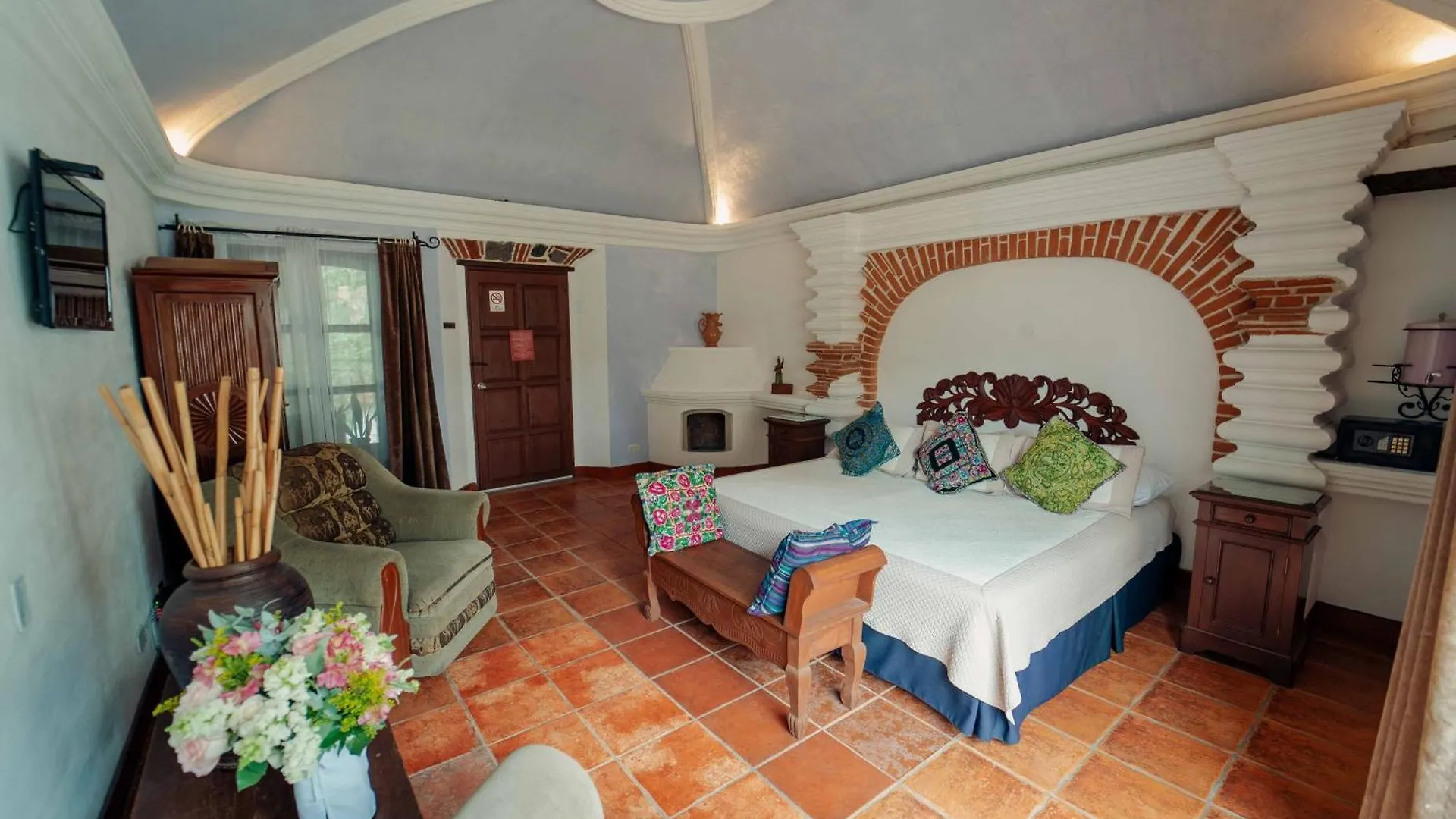 ****  Hotel Real Plaza Antigua Guatemala