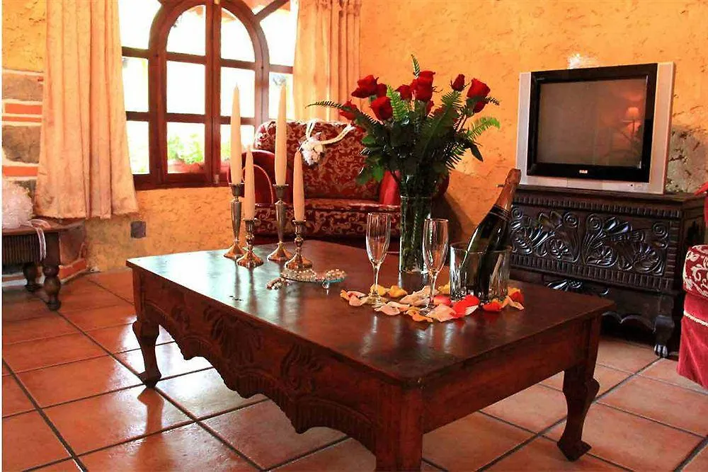 Hotel Real Plaza Antigua 4*,  Guatemala