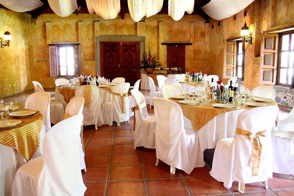 Hotel Real Plaza Antigua